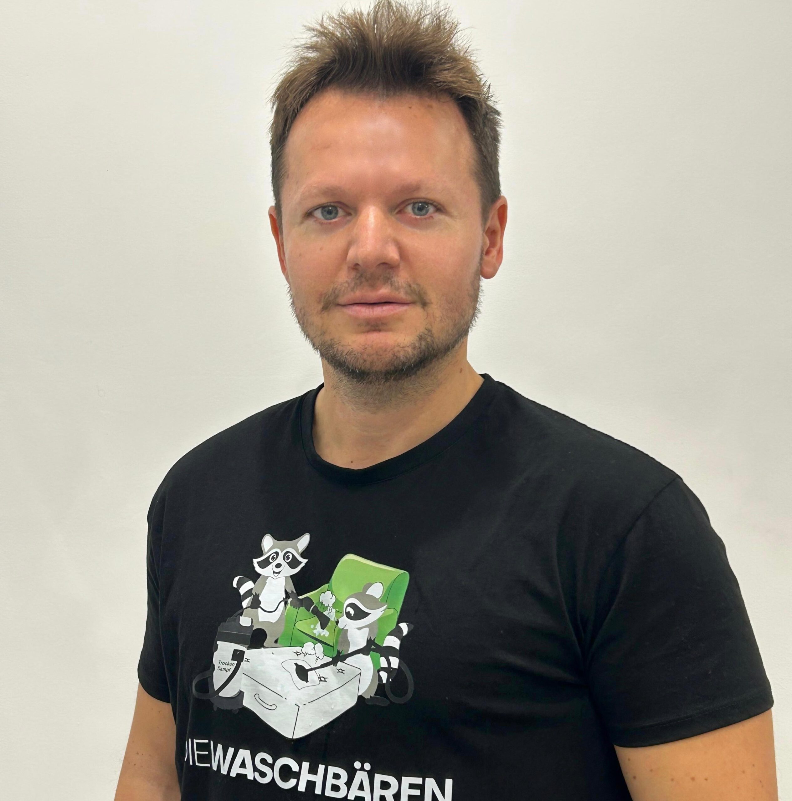 Adriano vom Waschbären Wien Team
